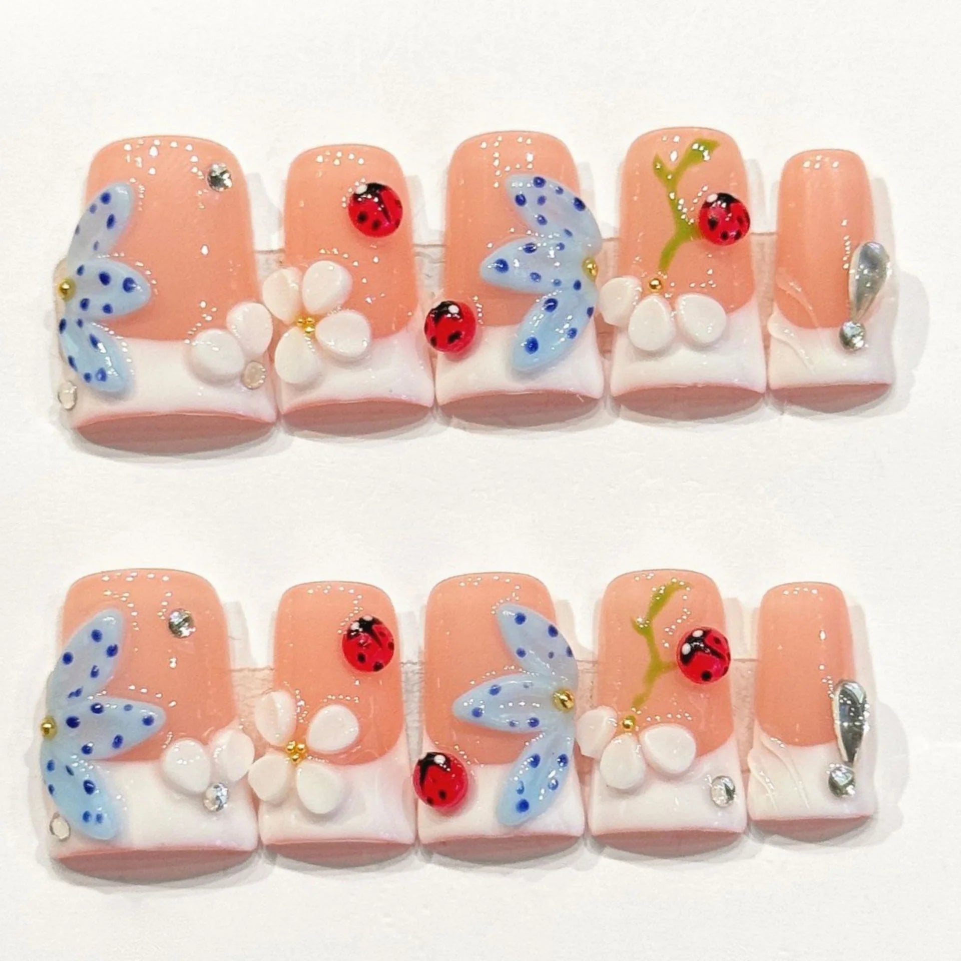 10pcs Pink Duckbill Handmade Press on Nails Art Simple White French Short Fake Nail Wearable Rhinestones Design False Nails Tips